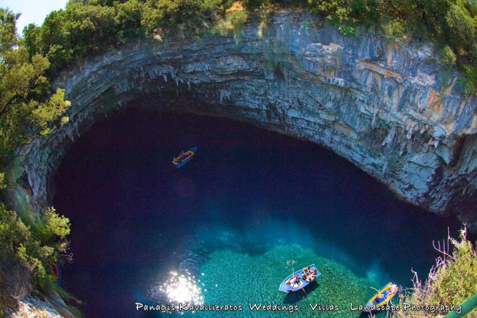 Melissani סאמי